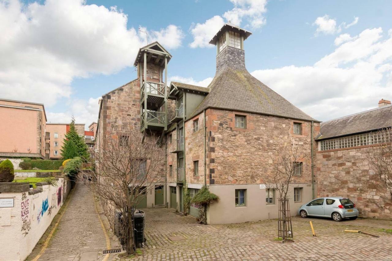 Joivy Loft At The Brewery With Free Parking Lägenhet Edinburg Exteriör bild